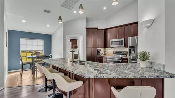 3193 OAKPARK DR, Lakeland, FL 33803