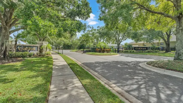 3193 OAKPARK DR, Lakeland, FL 33803