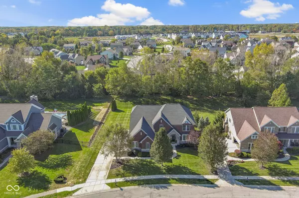 3228 Wildlife TRL, Zionsville, IN 46077