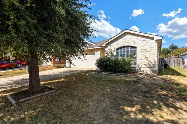 17820 Aleppo Pine TRL, Elgin, TX 78621