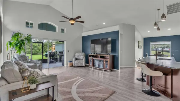 3193 OAKPARK DR, Lakeland, FL 33803