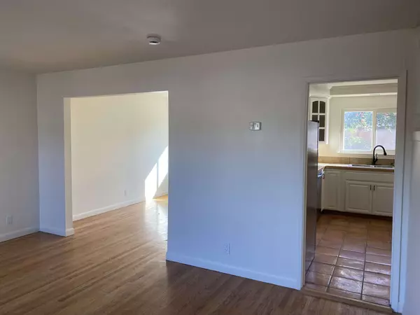 220 Beegum Way, San Jose, CA 95123-3605