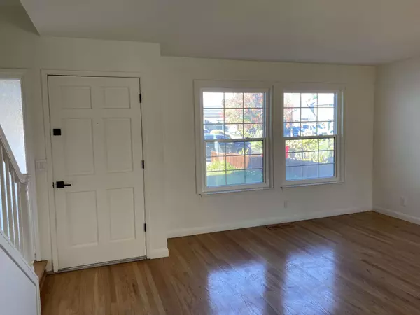 220 Beegum Way, San Jose, CA 95123-3605