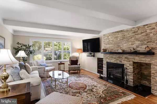 205 WESTOVER DR, Cherry Hill, NJ 08034