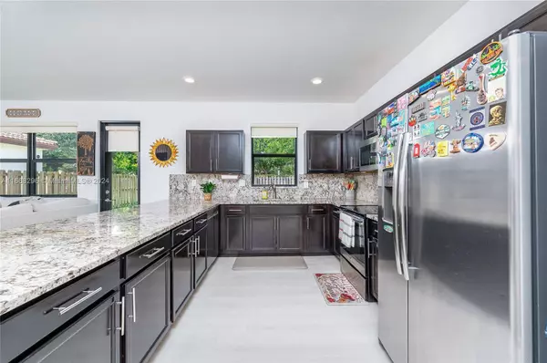 634 SE 37th Ave, Homestead, FL 33033