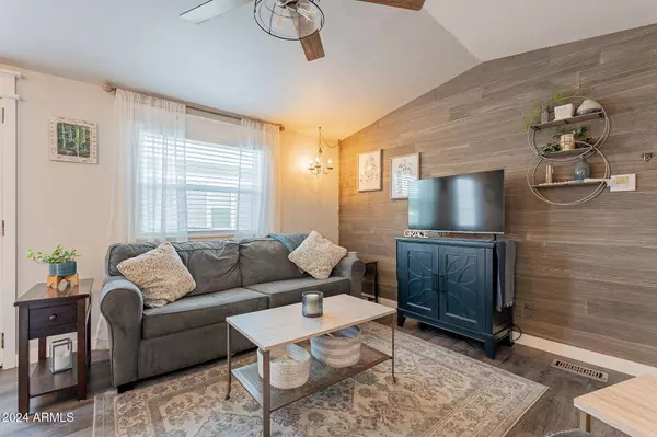 190 N CORNERSTONE Way #42, Payson, AZ 85541