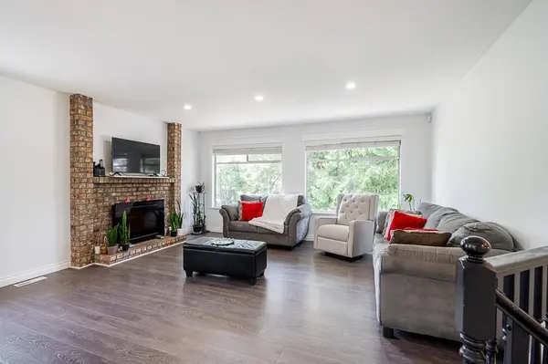 6074 188 ST, Surrey, BC V3S 7V9