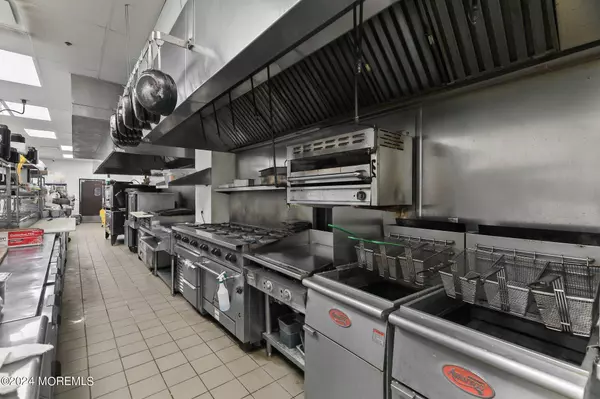 583 River Avenue, Fair Haven, NJ 07704