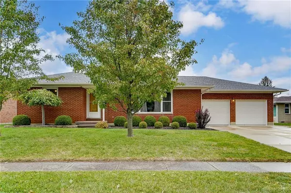 206 Villa Drive, Brookville, OH 45309