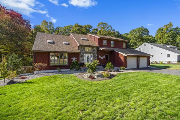 32 Evans Crossing, South Windsor, CT 06074