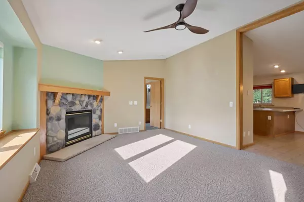 308 Savannah Trail, Pardeeville, WI 53954