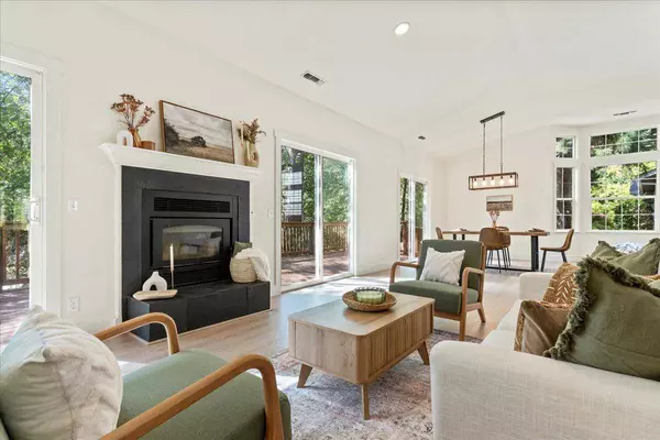 196 Scotia Pines CIR, Grass Valley, CA 95945