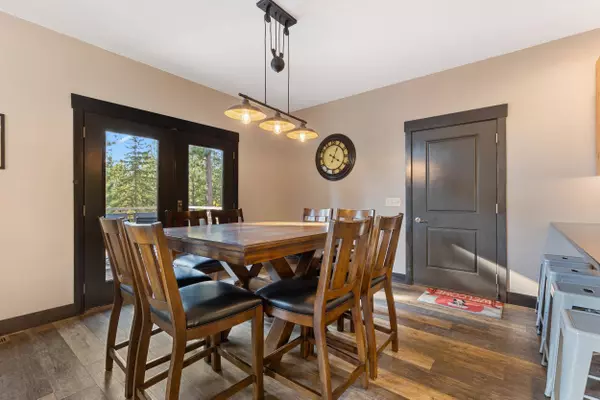 21251 Crest View Ct., Lead, SD 57754-0000