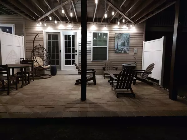 7 Red Rose Ln, Palmer Twp, PA 18045-6105