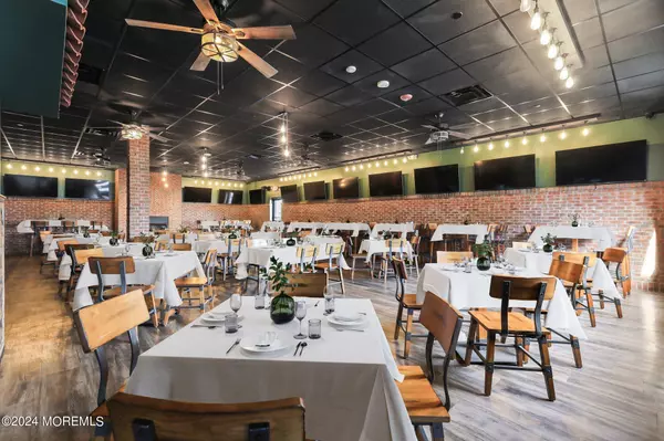 583 River Avenue, Fair Haven, NJ 07704