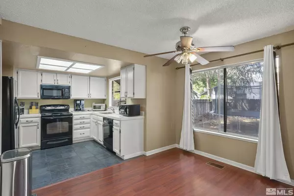 2715 Azuza Way, Reno, NV 89502, Reno, NV 89502