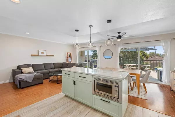 2340 Caringa WAY #C, Carlsbad, CA 92009