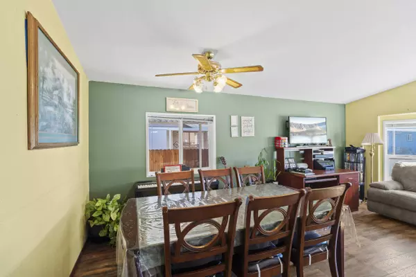 1570 Peach ST #SPC 90, Medford, OR 97501