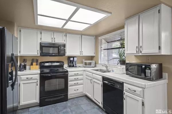 2715 Azuza Way, Reno, NV 89502, Reno, NV 89502