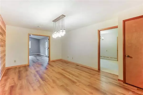 206 Villa Drive, Brookville, OH 45309