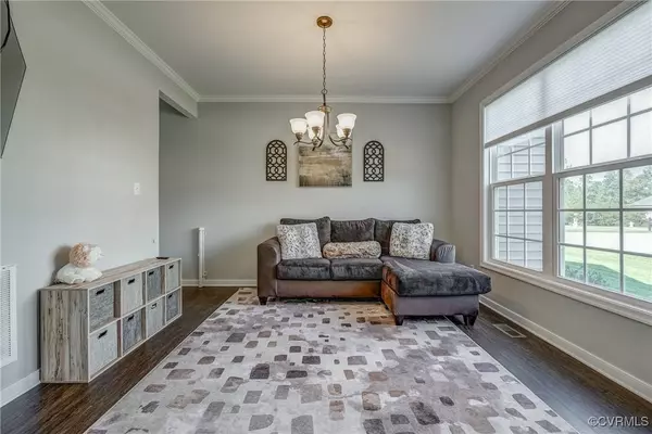 4901 Ellerby DR, Moseley, VA 23120