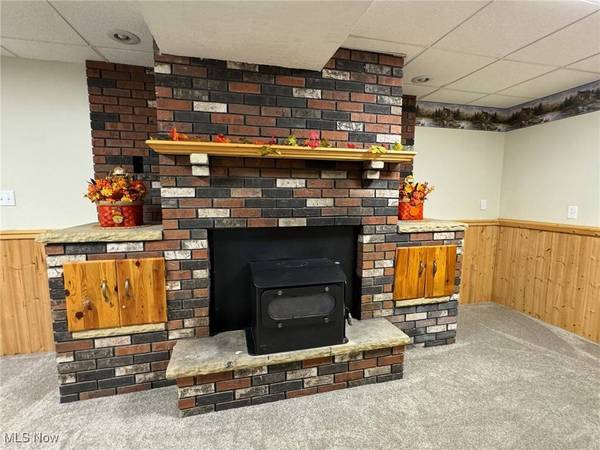 48670 Center ST, St. Clairsville, OH 43950