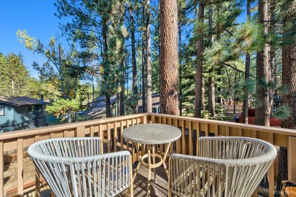 2285 Eloise Avenue, South Lake Tahoe, CA 96150