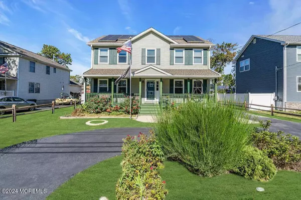 607 Poplar Street, Lakehurst, NJ 08733