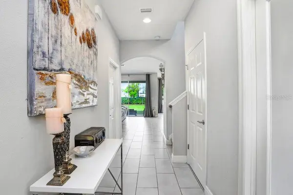 5454 SILVER SUN DR, Apollo Beach, FL 33572