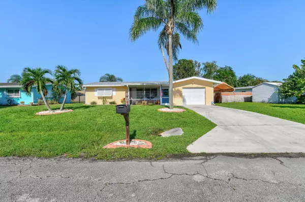 114 E Aldea ST, Port Saint Lucie, FL 34952
