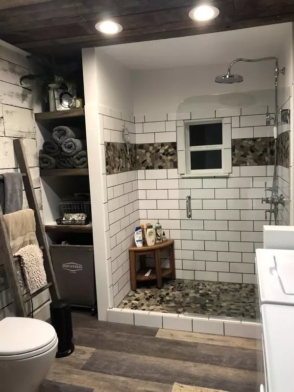 280 East Arlington RD, Arlington, VT 05250