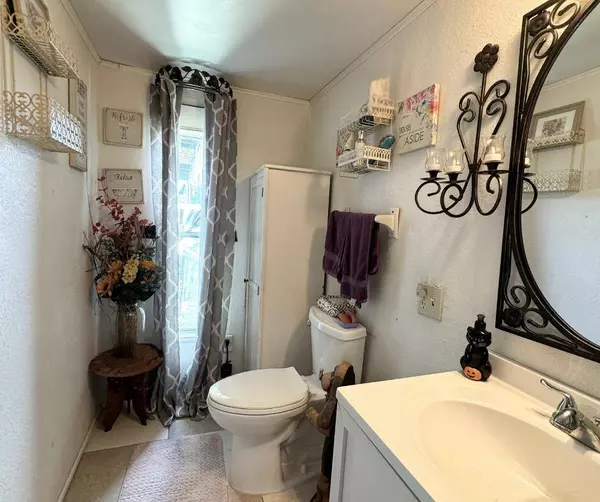 5166 Margaret Ann LN, Fort Pierce, FL 34946