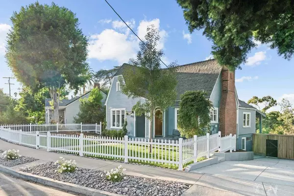 3876 Belmont DR, San Diego, CA 92116