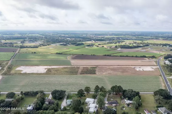 1167 Anse Broussard Highway, Breaux Bridge, LA 70517