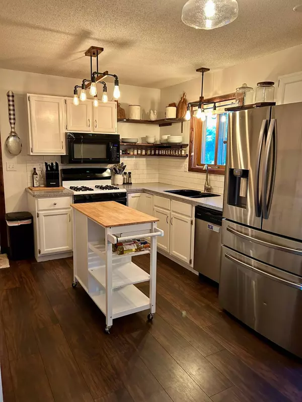 122 Park ST, Star Prairie, WI 54026