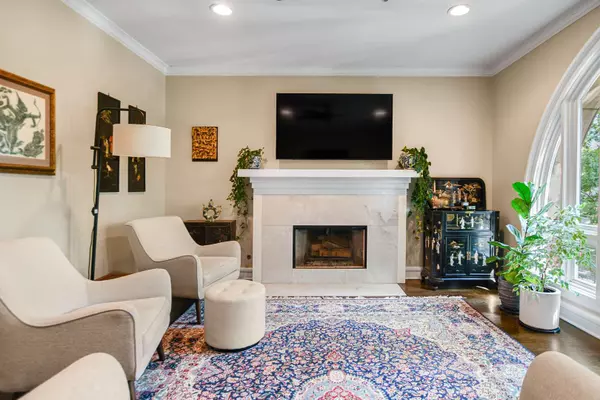 844 W Oakdale AVE #2, Chicago, IL 60657