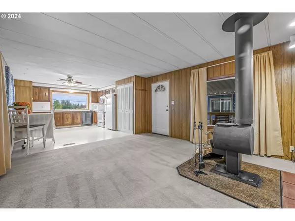 1440 NE 223RD AVE #111, Wood Village, OR 97060