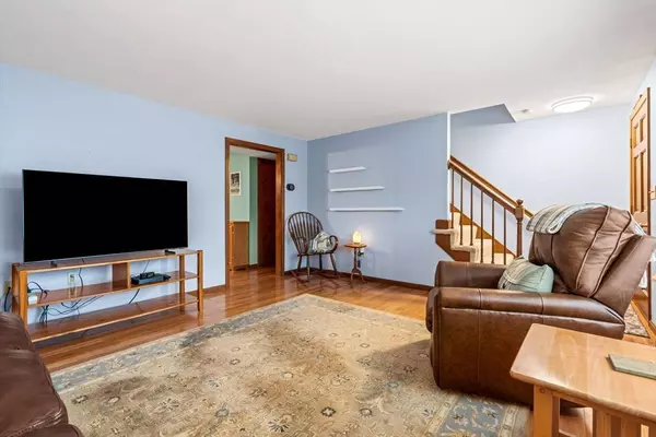 37 Christopher Dr #37, Methuen, MA 01844