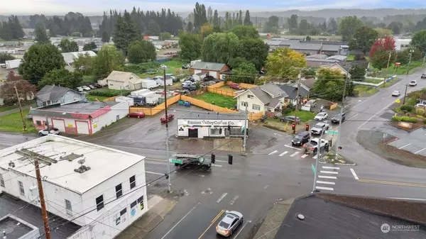 11016 Valley AVE E, Puyallup, WA 98372