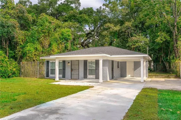 2106 N General Gorgas DR, Mobile, AL 36617