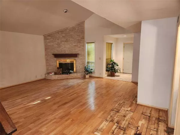 3139 Hazel Park DR, Houston, TX 77082