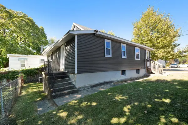 814 Crosby NW Street, Grand Rapids, MI 49504