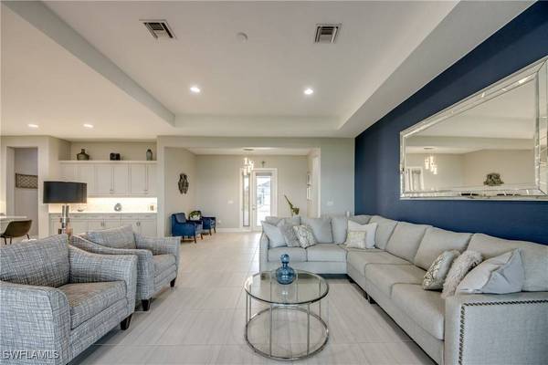 42295 Lake Timber DR, Babcock Ranch, FL 33982