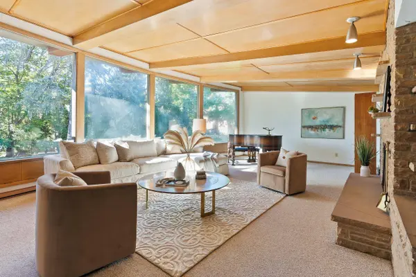 2301 E Glendale, Whitefish Bay, WI 53211