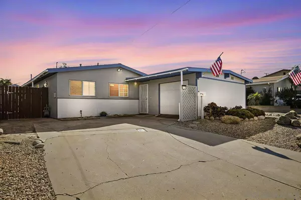 5127 Triana St, San Diego, CA 92117