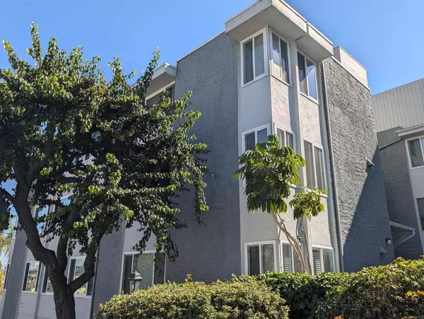 1907 Robinson Ave #201, San Diego, CA 92104