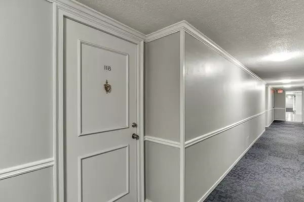 2965 Pharr Court South NW #118, Atlanta, GA 30305