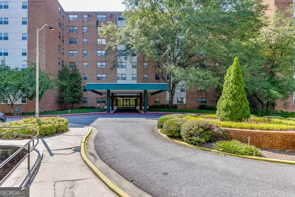 2965 pharr CT S #118, Atlanta, GA 30305