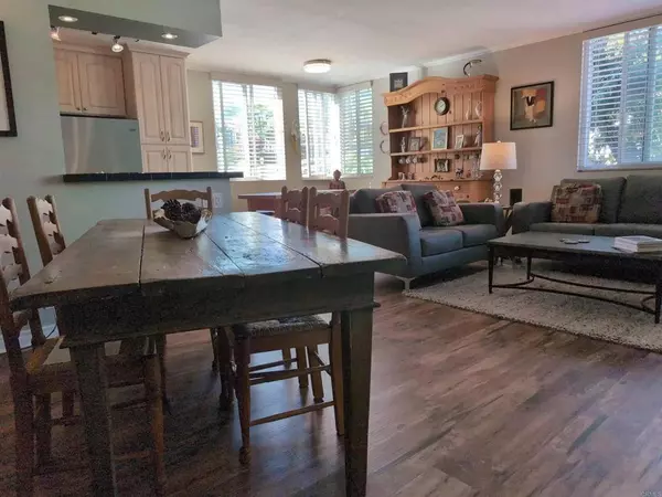 1907 Robinson Ave #201, San Diego, CA 92104