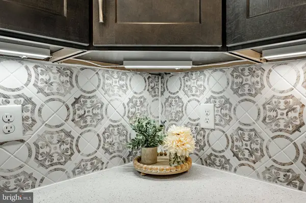 207 SEAL LN, West Chester, PA 19380